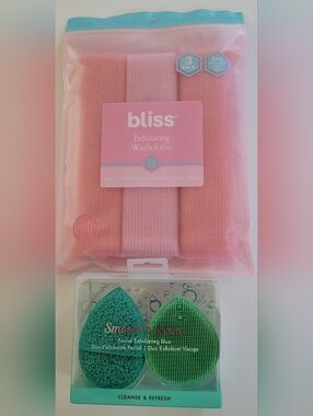 Bliss Exfoliating Washcloths & Cala Facial Exfoliating Duo